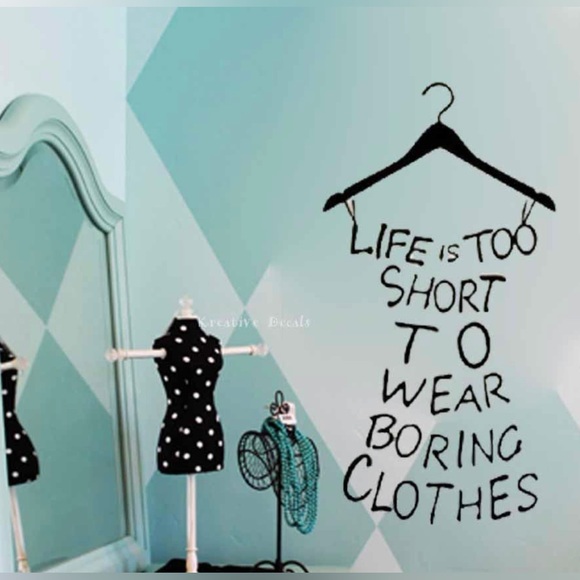 Meet your Posher, Carly - Picture 4 of 6